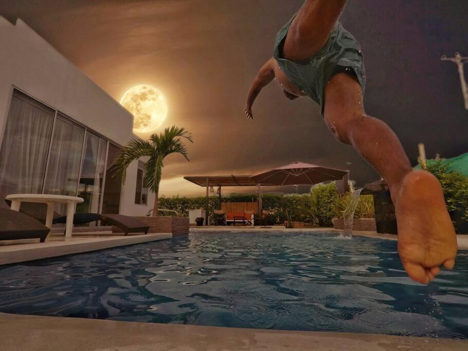 فيلا Casa Palma Roja Boutique , Piscina Privada كارمن دي أبيكالا المظهر الخارجي الصورة